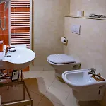 לינה וארוחת בוקר L'ippogrifo 2*