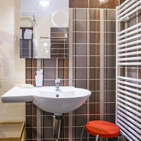 L'ippogrifo Bed and breakfast 2*