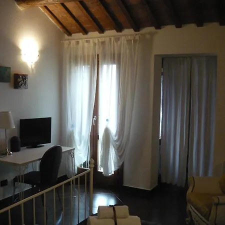 Bed and Breakfast L'ippogrifo Φεράρα